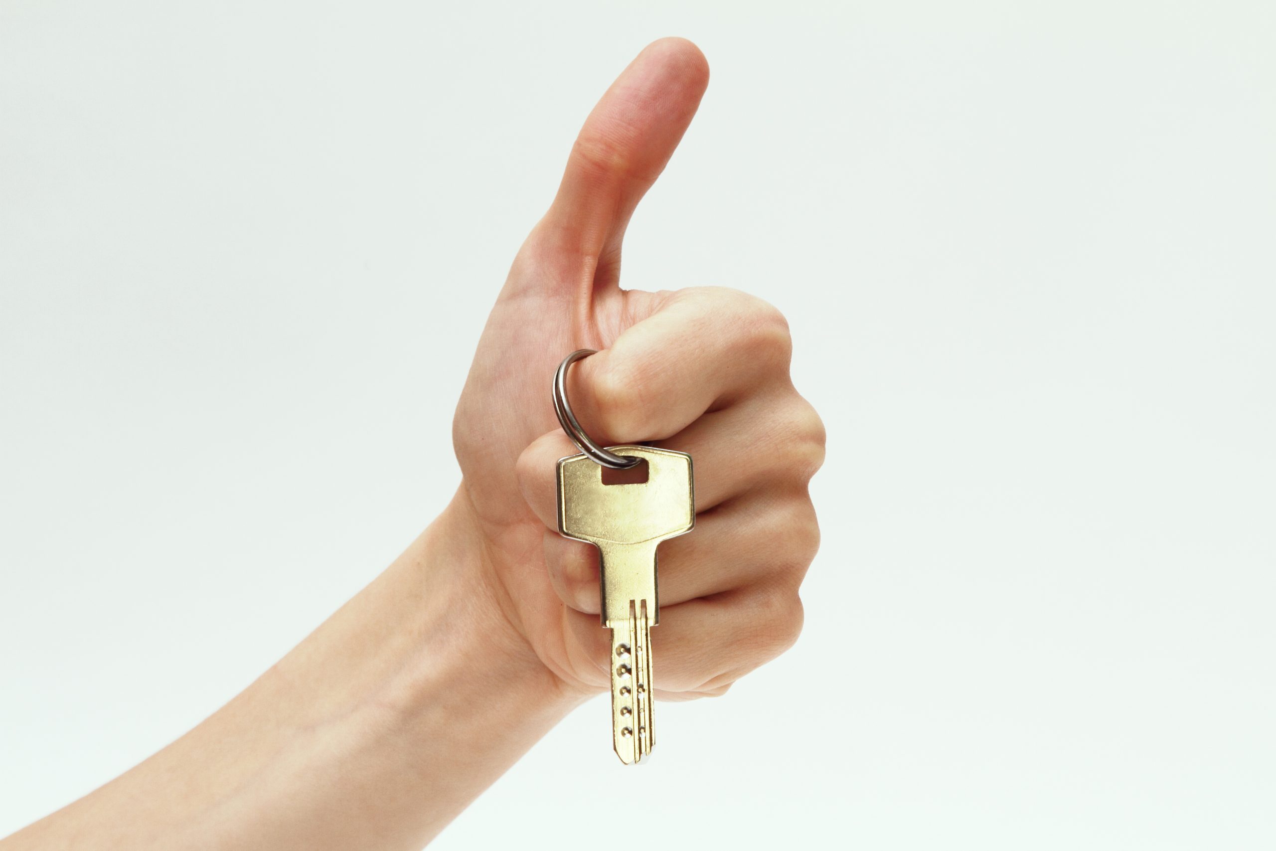 Когда выдают ключи после ввода в эксплуатацию жилого дома?